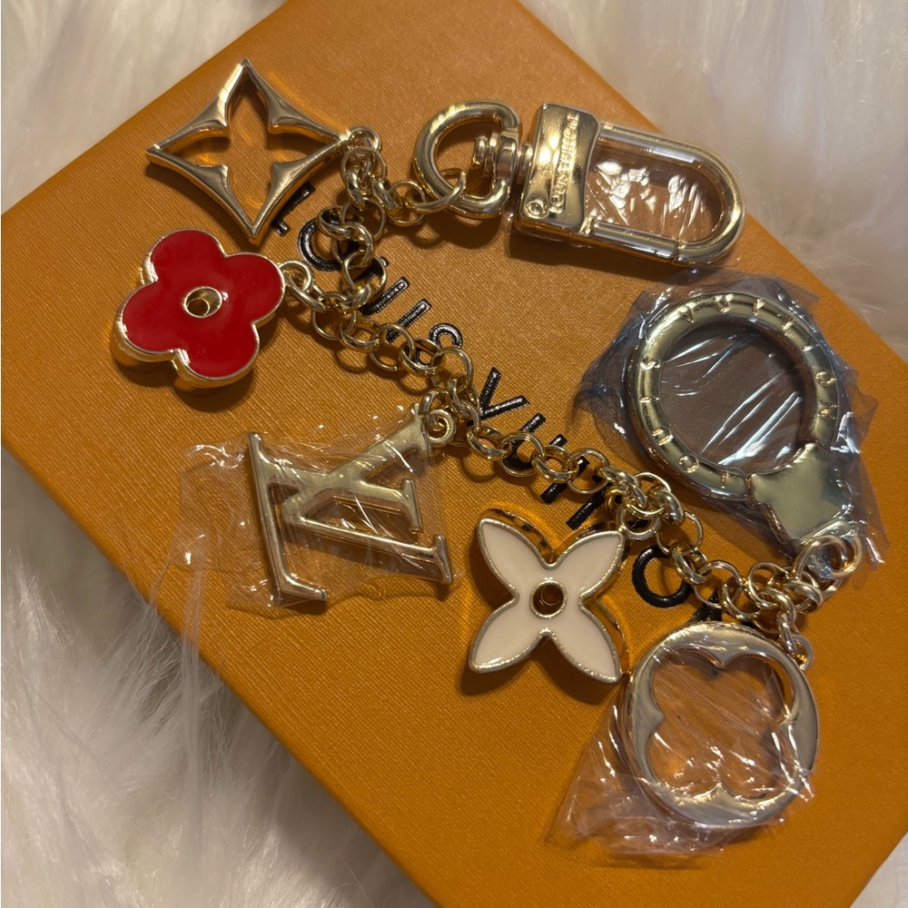 Luxury Fashion Multi Color Bag Charm/Keychain